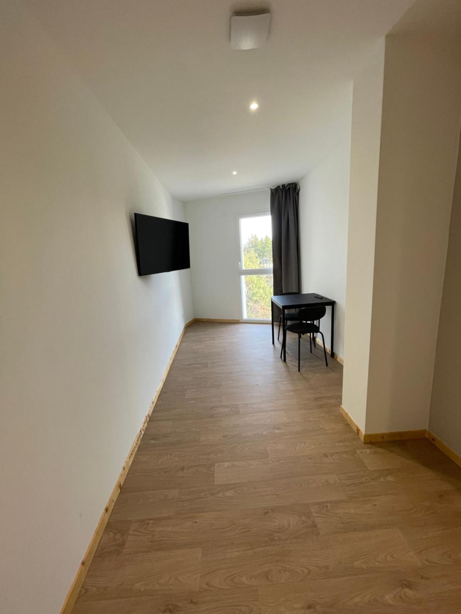 Le Salvador - Appart'Hotel De 18M2 A 44M2 La Talaudiere Kültér fotó